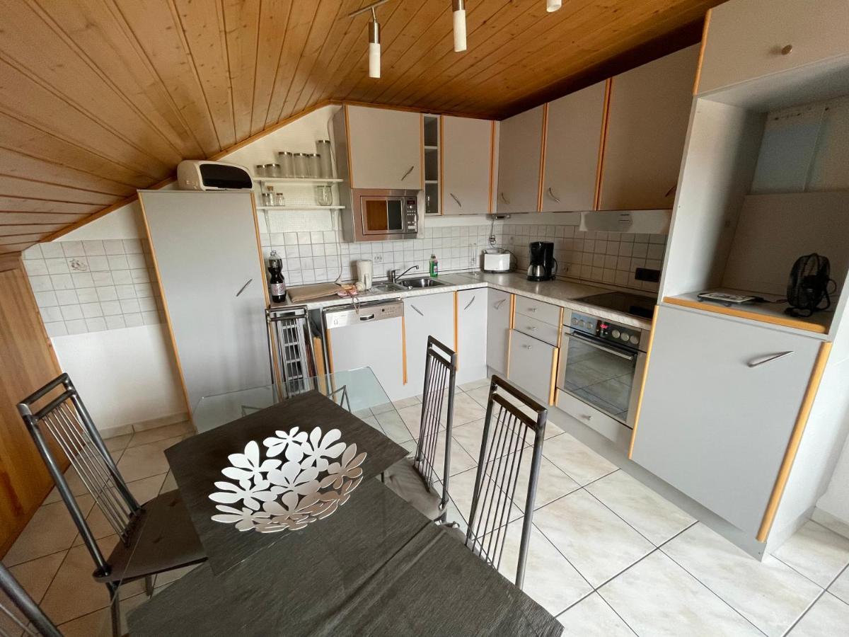 Ferienwohnung Zum Nuerburgring Munk Bagian luar foto