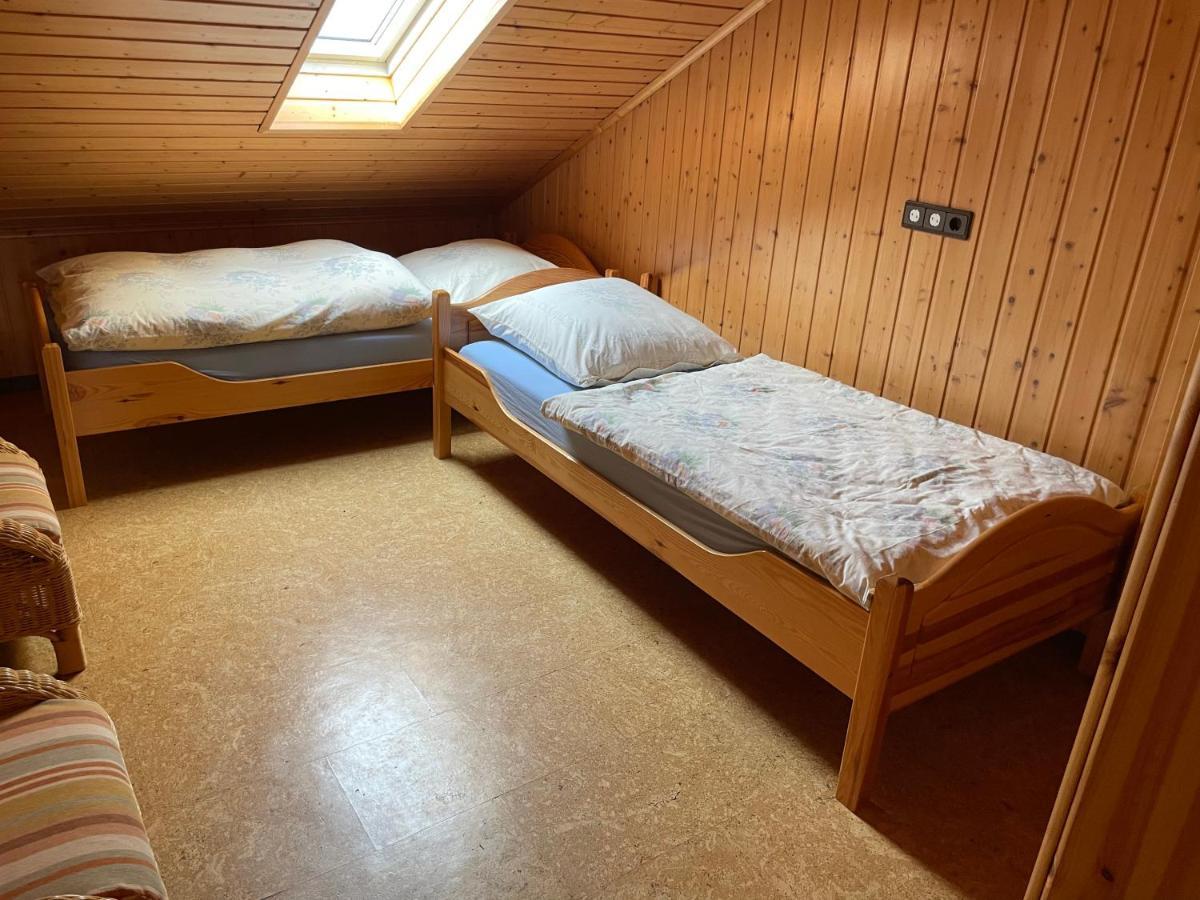 Ferienwohnung Zum Nuerburgring Munk Bagian luar foto